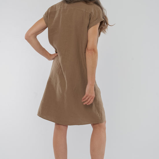 W-GB1346-BIANCA-Kleid-aus-Leinen-Oekomode-Frauen-CURWIS-Muddy-Brown-Vorne23026