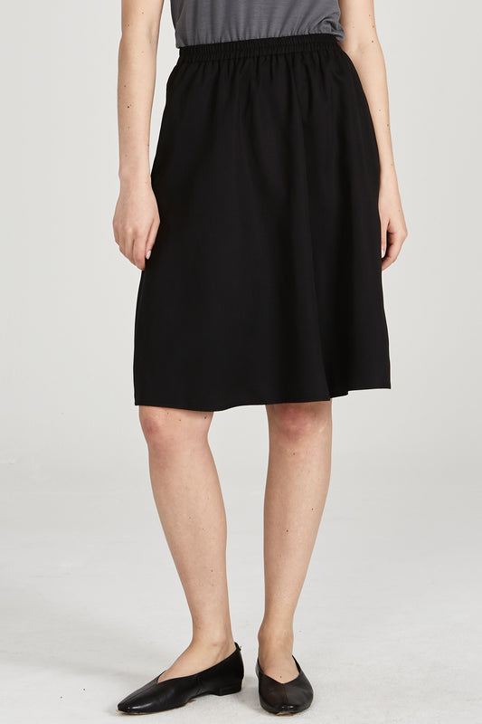 W-GB1414-LEONIE-Rock-aus-Tencel-Bio-Mode-Frauen-HORVAN-Black-Vorne2