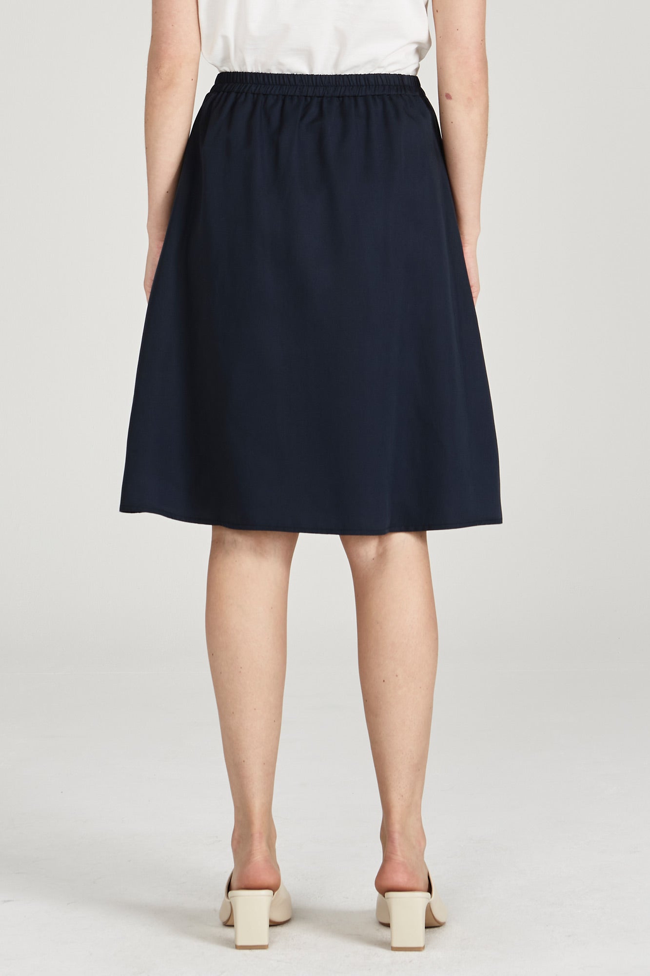 W-GB1414-LEONIE-Rock-aus-Tencel-Bio-Mode-Frauen-HORVAN-Midnight-Blue-Hinten