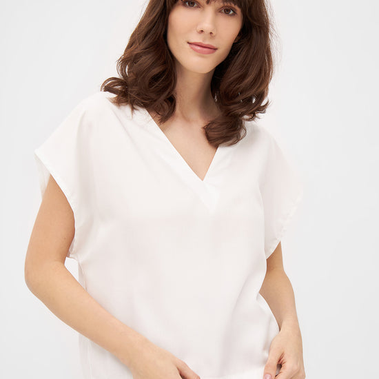 W-GB1551-RUBY-Tencel-Wide-Cut-Bluse-aus-Tencel-Fair-Gehandelte-Kleidung-ZODEO-White-Vorne5
