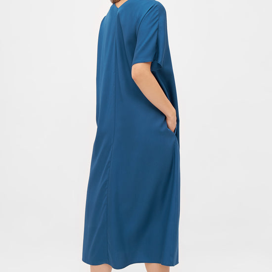 W-GB1558-ONA-Kleid-aus-Lyocell-Bio-Kleidung-MARMEDAS-Atlantic-Blue-Vorne2
