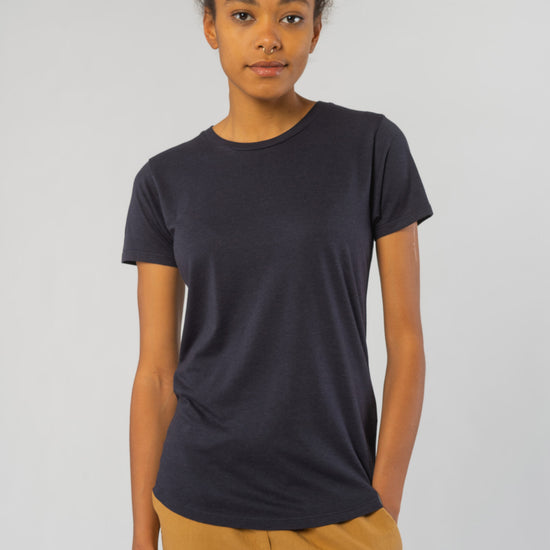 W-N49-Ecovero-Holzviskose-T-Shirt-Green-Shirts-Navy-Vorne