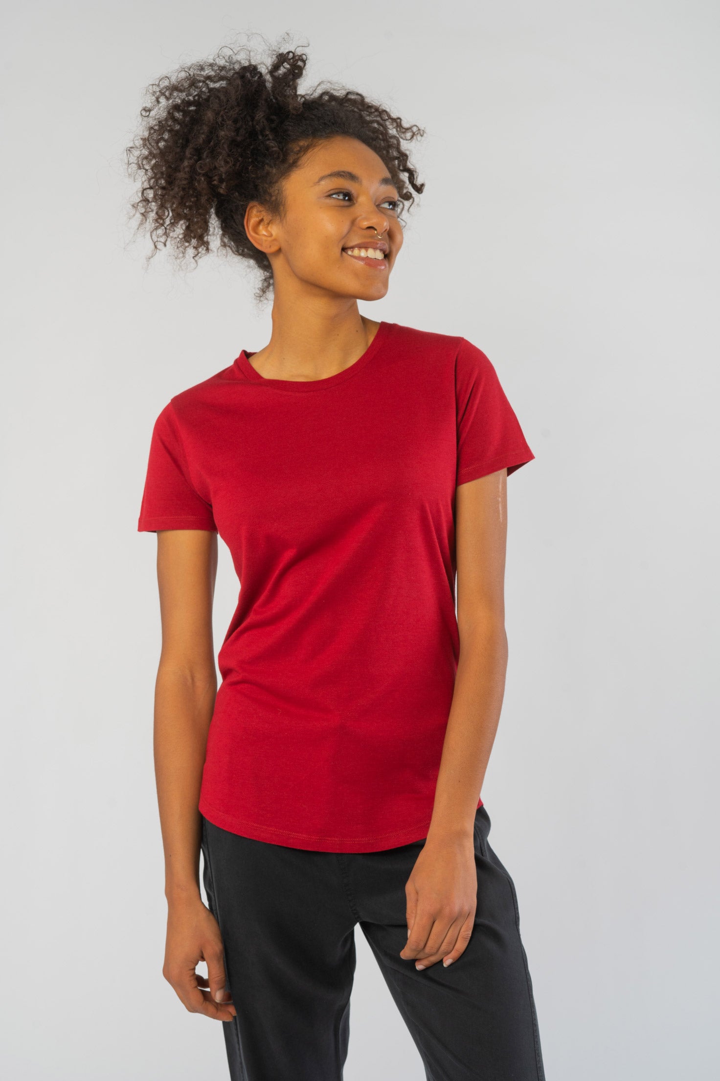 W-N49-Frauen-Ecovero-Holz-T-Shirt-Viskose-Red-Vorn2