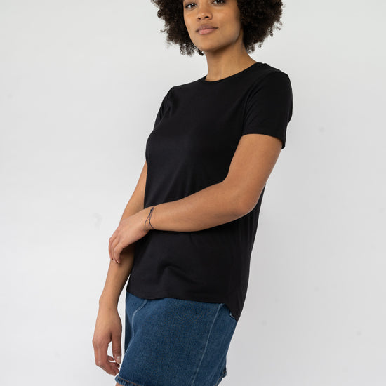 W-N49-Holz-Ecovero-T-Shirt-fuer-Frauen-Vorne