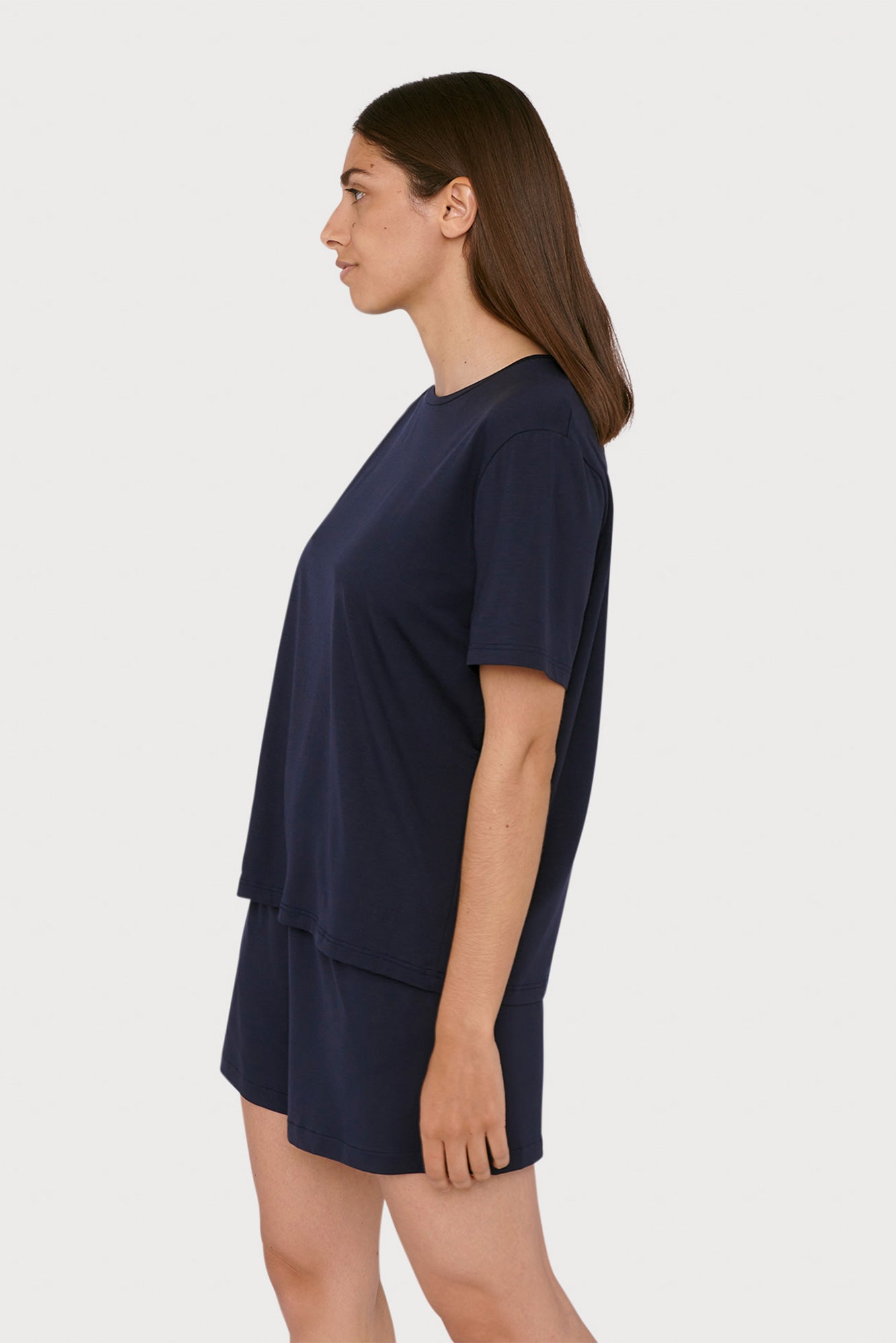 W-OB130004-Boxy-Tee-aus-Tencel-Onlineshop-Mode-SOFT-TOUCH-Black-Seite