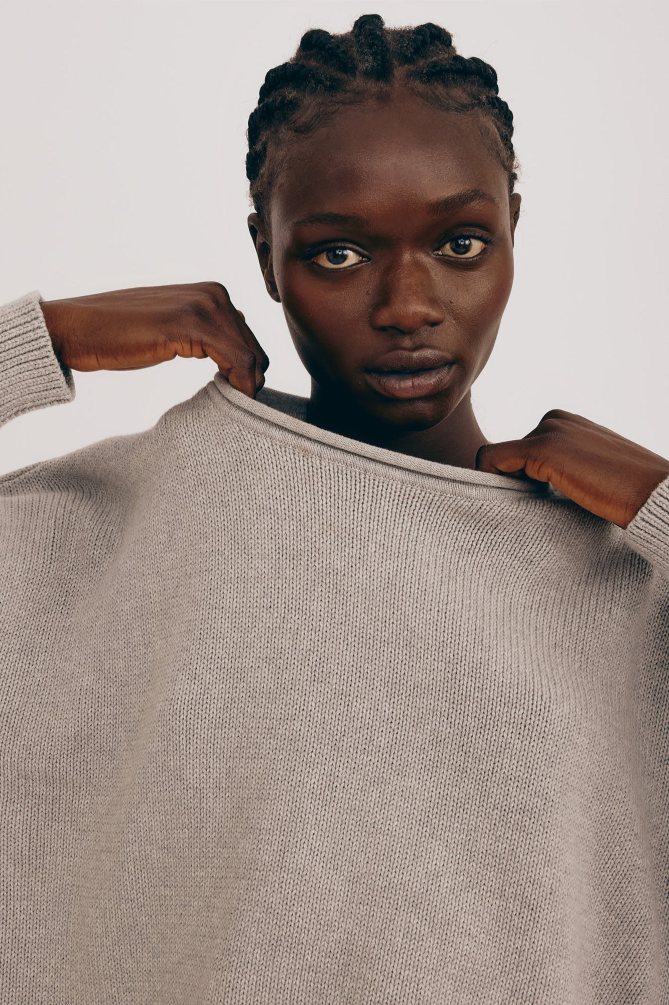 W-OB440006-True-Knit-Sweater-aus-Bio-Baumwolle-Naturmode-TRUE-KNIT-Grey-Melange-Detail2