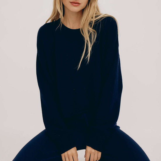 W-OB440006-True-Knit-Sweater-aus-Bio-Baumwolle-Naturmode-TRUE-KNIT-Navy-Vorne