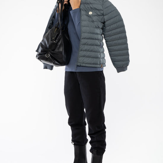 W-STJW839-Lange-Daunenjacke-aus-Recyceltem-Polyester-Oeko-Klamotten-UBARA-Deep-Metal-Style