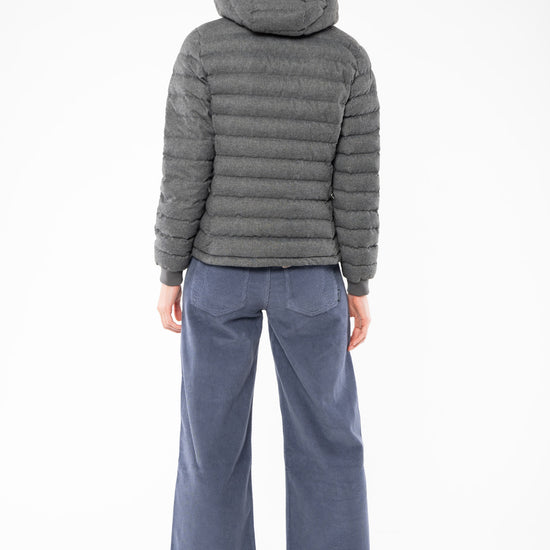 W-STJW897-Weiche-Daunenjacke-aus-Recyceltem-Polyester-Kleidung-Fair-Trade-VALVENDA-Deep-Metal-Heather-Grey-Hinten