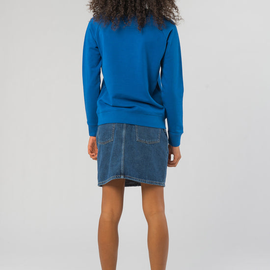W-STSW146-Standard-Sweatshirt-aus-Bio-Baumwolle-Biokleidung-Frauen-RUBINA-Majorelle-Blue-Vorne3