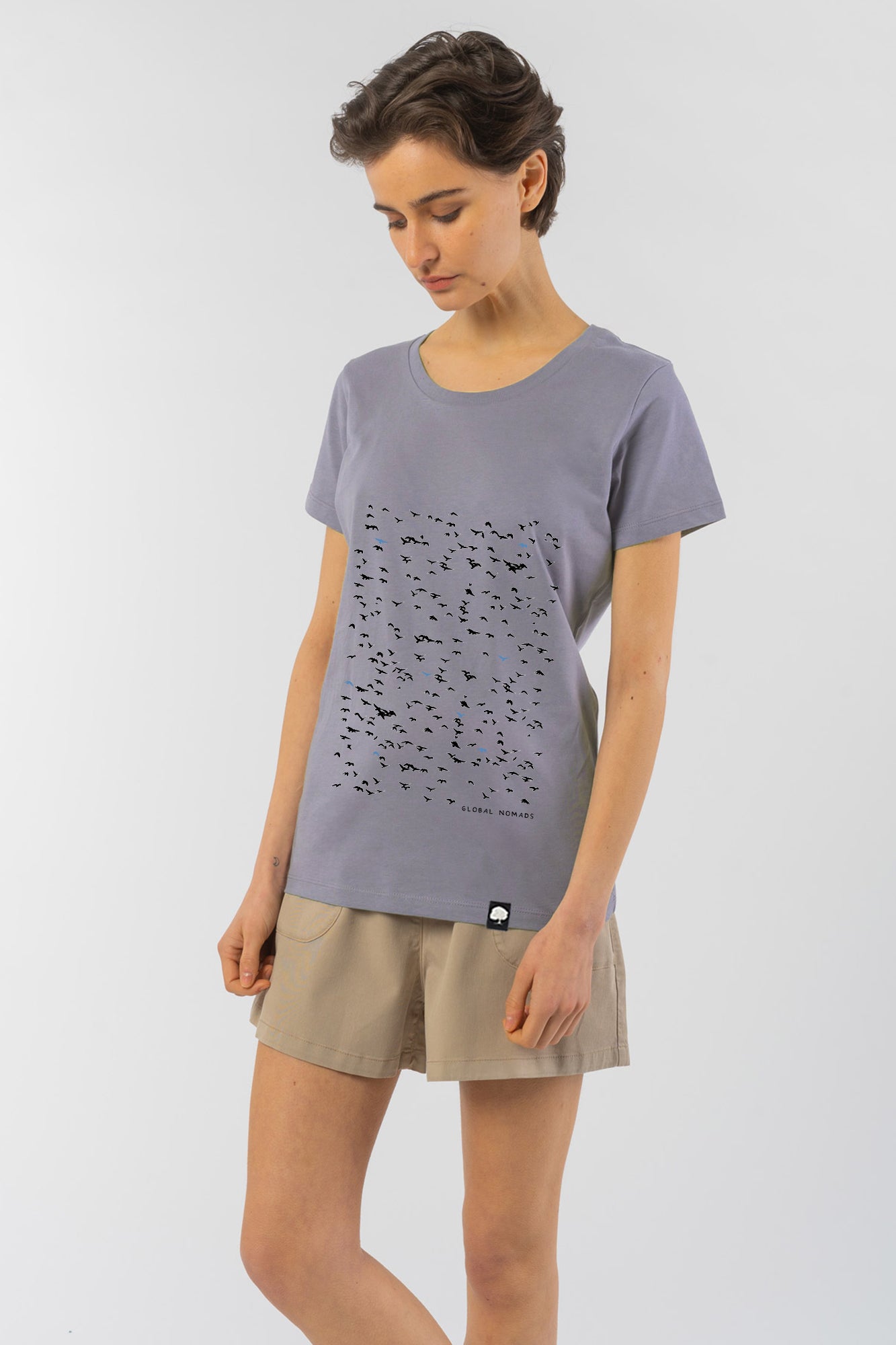 W-STTW172-Basic-T-Shirt-aus-Bio-Baumwolle-Bedrucktes-Design-CASSIMA-Flying-Birds-Lavender-Model