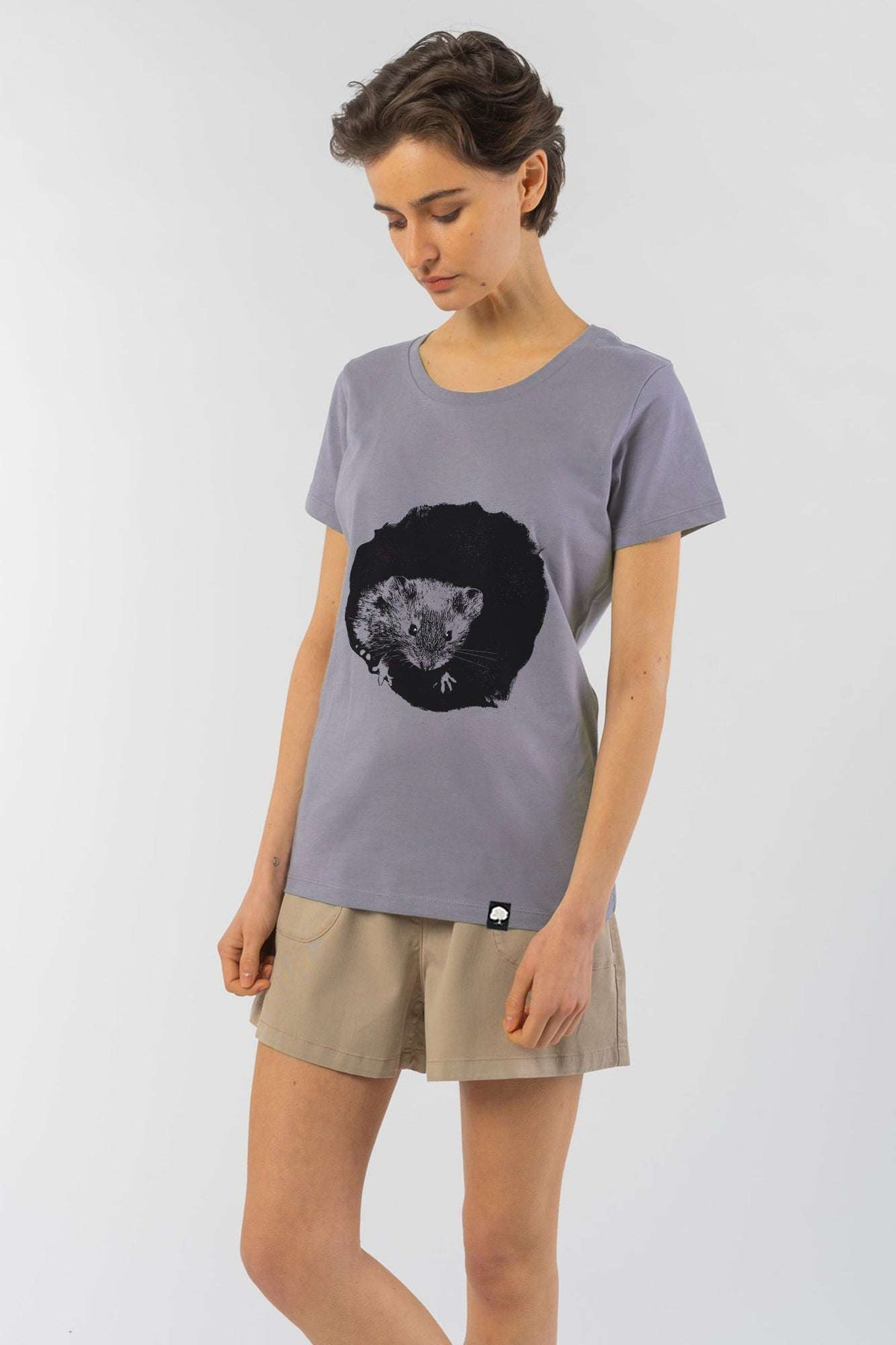 W-STTW172-Basic-T-Shirt-aus-Bio-Baumwolle-Bedrucktes-Design-CASSIMA-Mousie-Lavender-Model