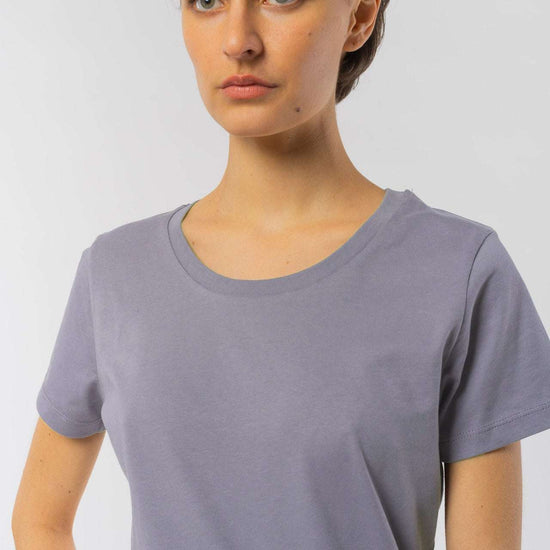 W-STTW172-Basic-T-Shirt-aus-Bio-Baumwolle-Produktionsschritte-Bio-Kleidung-CASSIMA-Lavender-Vorne3