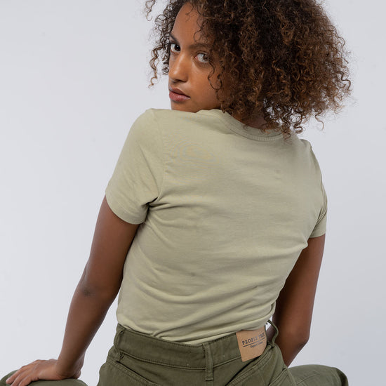 W-Standard-Frauen-T-Shirt-aus-Bio-Baumwolle-Bio-Kleidung-Sage-Hinten