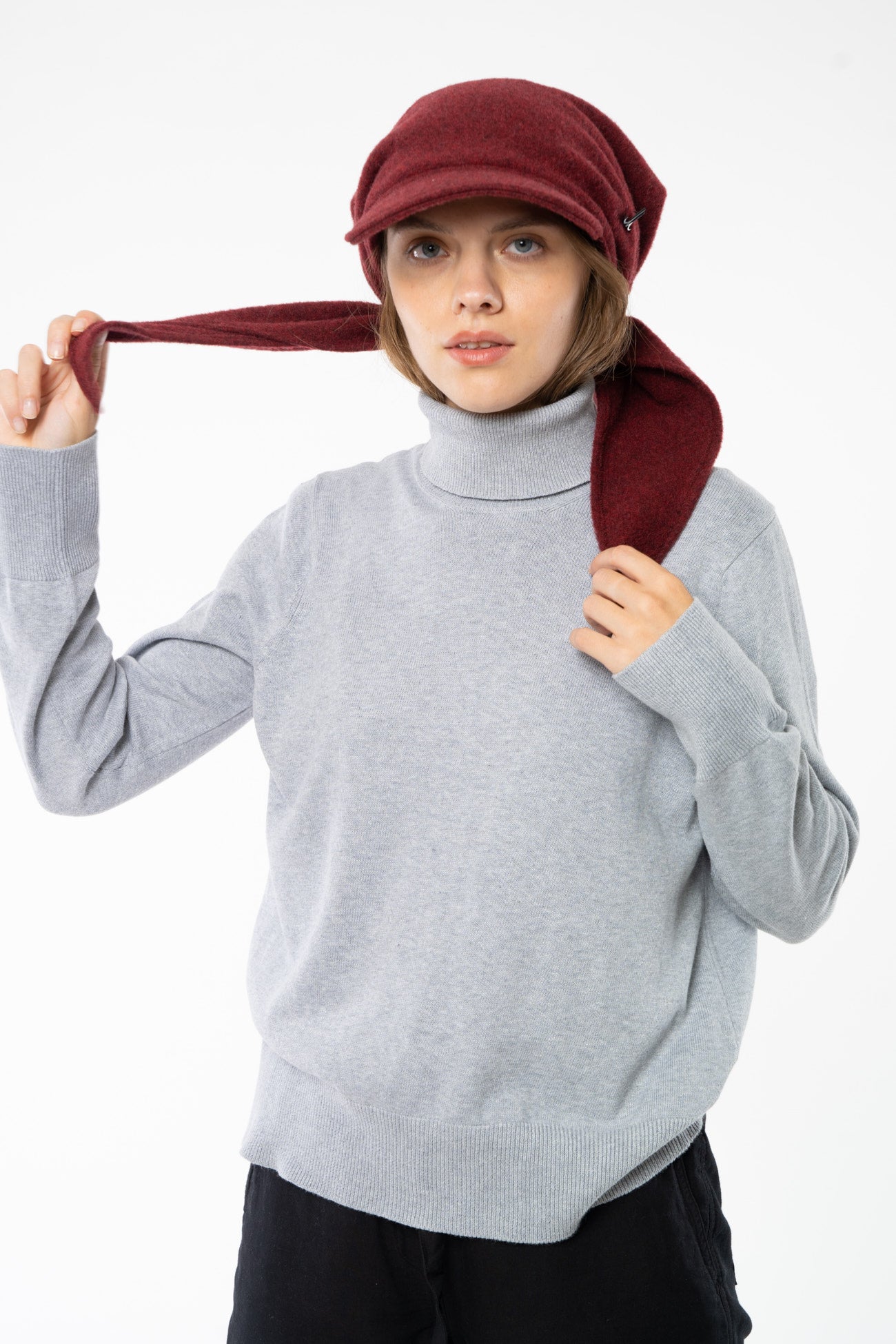 W-Strickpullover-Rollkragen-aus-Fair-Trade-Baumwolle-Grau-Vorne3