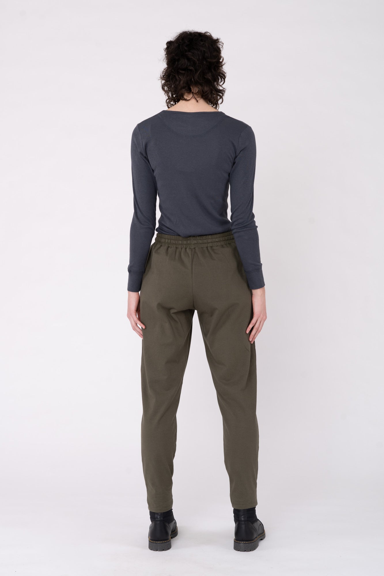 W-T435UU-NY1-12-Khaki-Vorne4