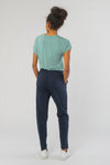 W-T435UU-Sasha-Trousers-aus-Bio-Baumwolle-Bio-Bekleidung-Frauen-SASHA-Navy-Vorne2