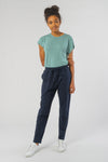 W-T435UU-Sasha-Trousers-aus-Bio-Baumwolle-Bio-Bekleidung-Frauen-SASHA-Navy-Vorne5