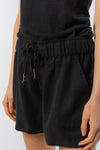 W-TCW1285-Instow-Short-aus-TENCEL-Naturmode-Online-Frauen-VIRPI-Meteroite-Black-Vorne3I971DJV9Mof1i