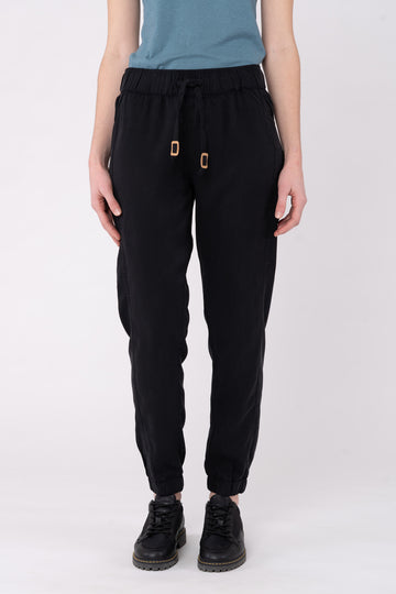 W-TCW1551-Colwood-Black-Vorne2