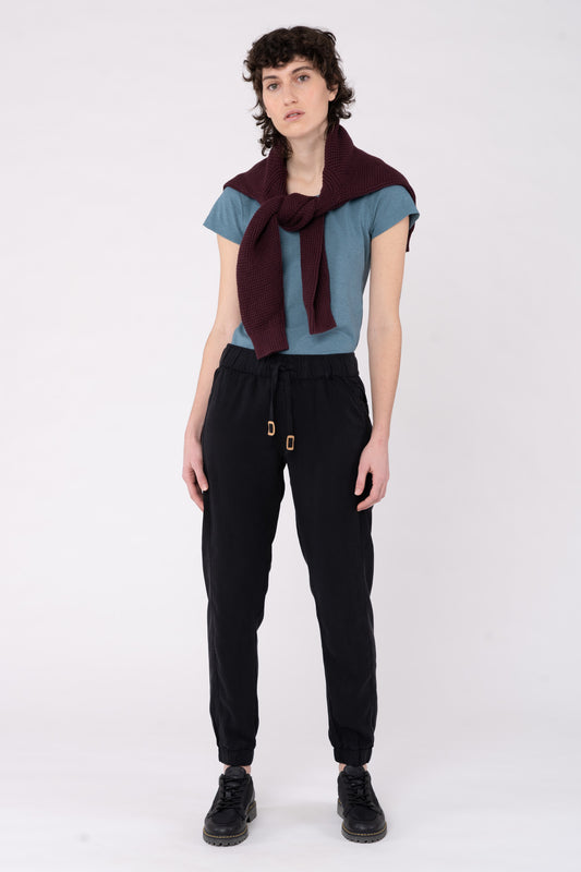Colwood Black, Vorderansicht