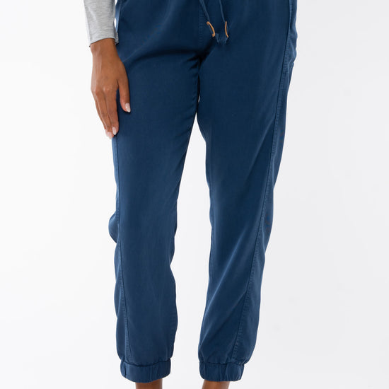 W-TCW1551-Colwood-Jogger-Moonlight-vorne