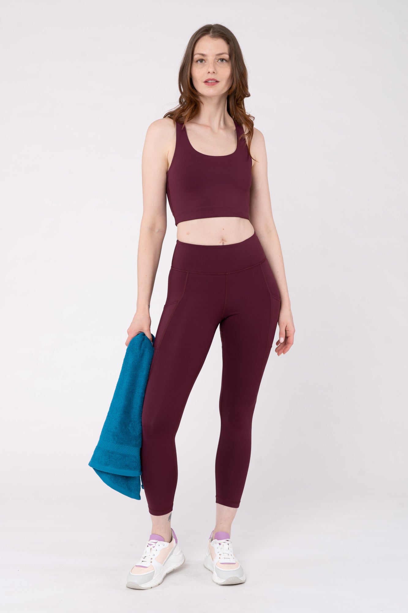 W-TCW3199-INMOTION-78-Leggings-aus-Recyceltem-Polyester-Fair-Hergestellte-Kleidung-LABINIA-Fig-Vorne3