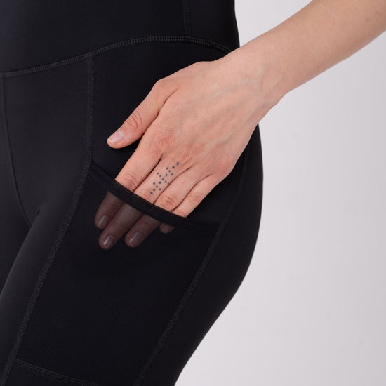 W-TCW3199-INMOTION-78-Leggings-aus-Recyceltem-Polyester-Fair-Hergestellte-Kleidung-LABINIA-Meteorite-Black-Vorne5