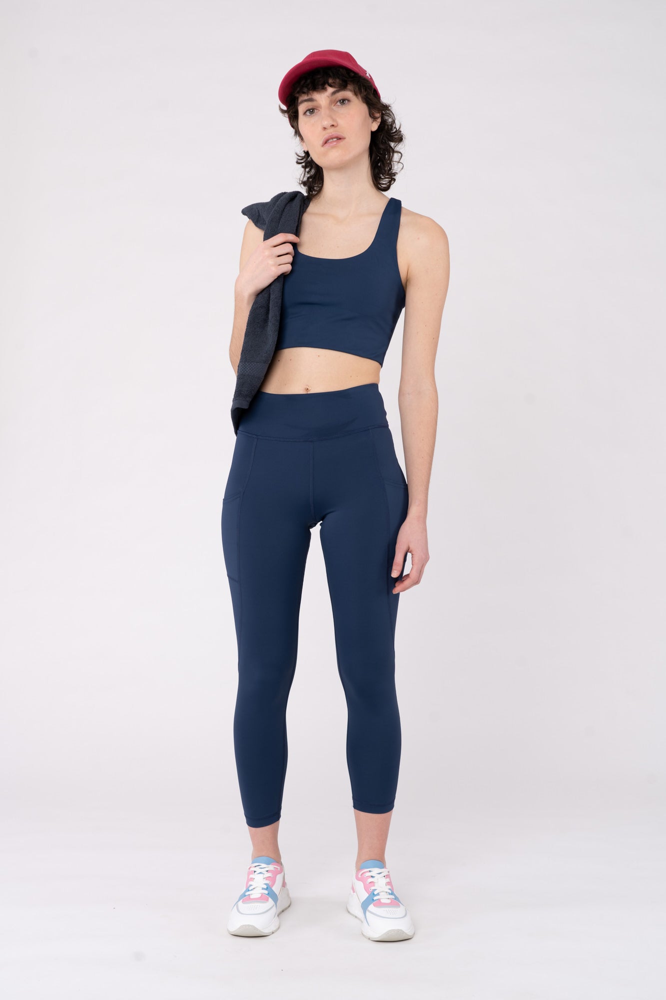 W-TCW3199-INMOTION-78-Leggings-aus-Recyceltem-Polyester-Fair-Hergestellte-Kleidung-LABINIA-Moonlit-Ocean-Vorne2