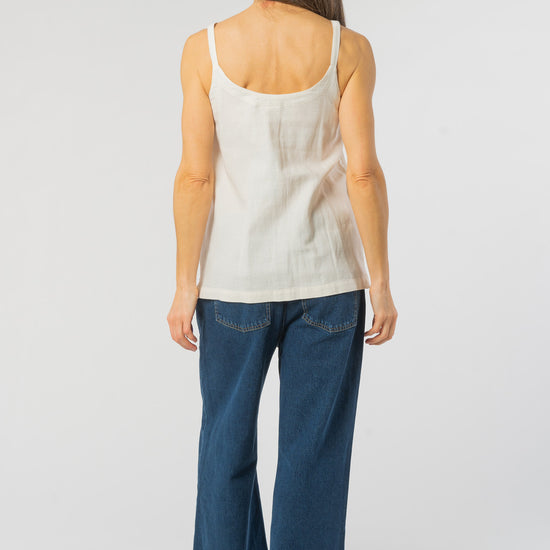 W-TCW3219-Main-Street-Tank-Top-Cloud-White-Hinten