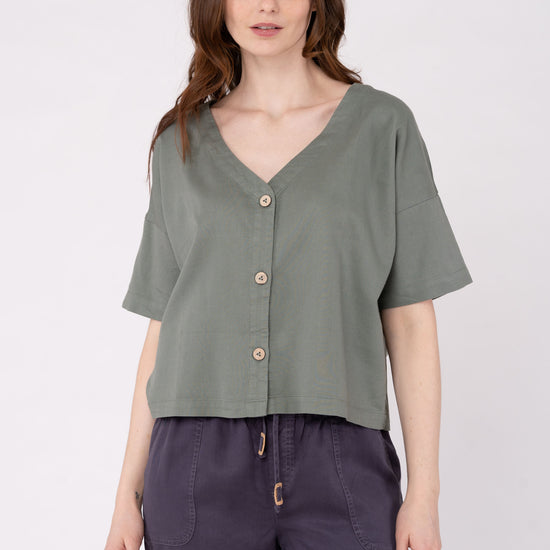 W-TCW3220-MARKET-SHIRT-aus-Hanf-Bio-Baumwolle-Oeko-Mode-Online-YEMARAN-Agave-Green-Vorne2