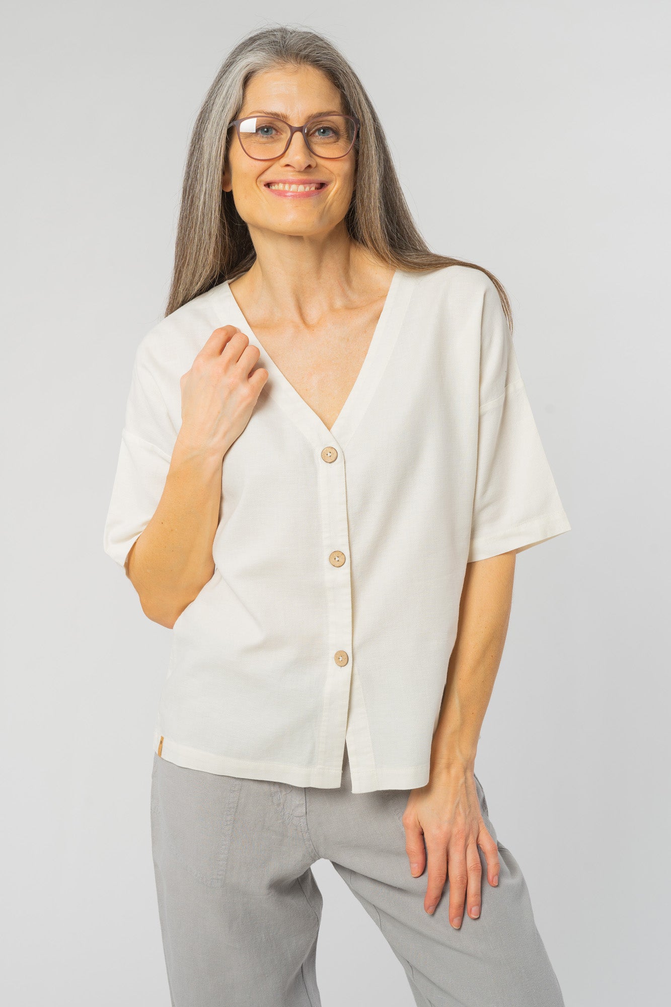W-TCW3220-Market-Shirt-Cloud-White-Vorne