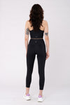 W-TCW3888-INMOTION-Top-aus-Recyceltem-Polyester-Fashion-Klamotten-GEGENLA-Meteorite-Black-Vorne3