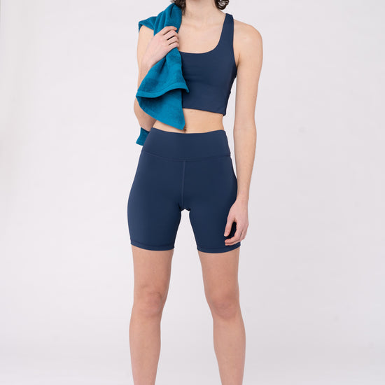 W-TCW3888-INMOTION-Top-aus-Recyceltem-Polyester-Fashion-Klamotten-GEGENLA-Moonlit-Ocean-Vorne4