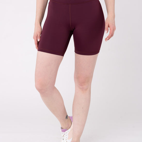 W-TCW4114-INMOTION-Radlerhose-aus-Recyceltem-Polyester-Fair-Clothes-PROBANTA-Fig-Vorne