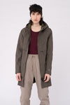 W-TCW4649-Lange-Regenjacke-aus-Recyceltem-Polyester-Faire-Trade-Kleidung-ZOMBO-Olive-Night-Green-Vorne1