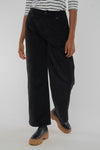 W-W221-12-H11-GLORIOSA-Hose-aus-Bio-Baumwolle-Fair-Trade-Bio-Kleidung-Frauen-KEWANI-Black-Vorne3