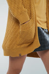 W-W221-K10-B02-DAISY-Knit-Cardigan-aus-Bio-Baumwolle-Produktion-Faire-Mode-Frauen-TARBIZ-GoldenYellow-Detail