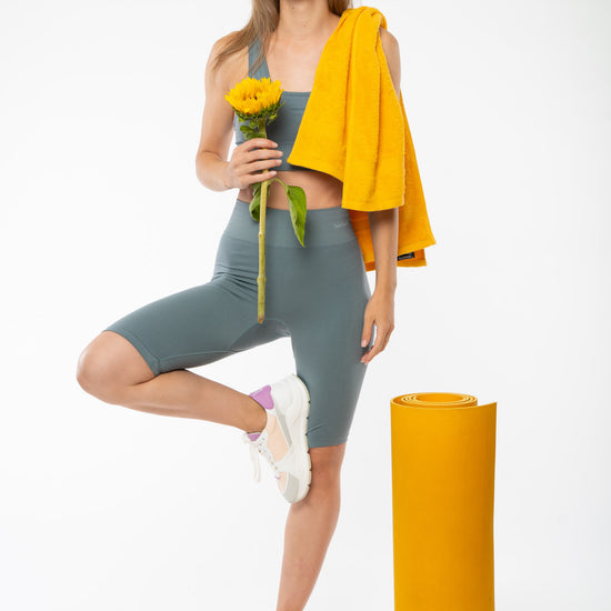 W-WB12-Active-Sport-Shorts-aus-Recyceltem-Polyester-Mode-Kleidung-FERENSO-Stormy-Sea-Style2