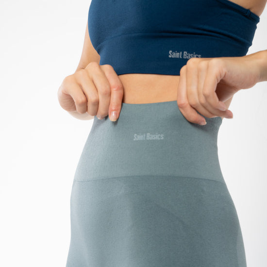 W-WB13-Active-Sport-Leggings-aus-Recyceltem-Polyester-Online-Mode-Kaufen-WENERVA-Stormy-Sea-Detail