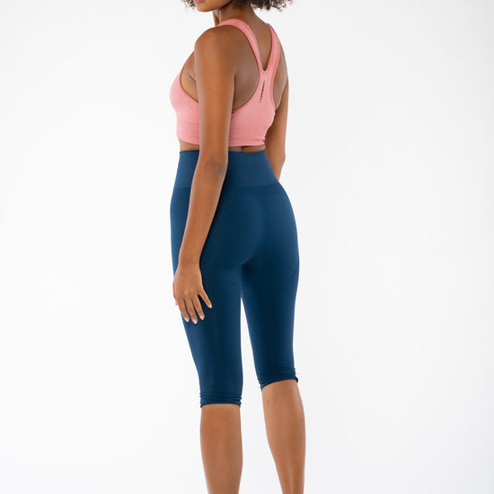 W-WT15-Active-Short-Sport-Top-aus-Recyceltem-Polyester-Fair-Trade-Kleidung-Online-Shop-SURENG-Dusty-Rose-Hinten