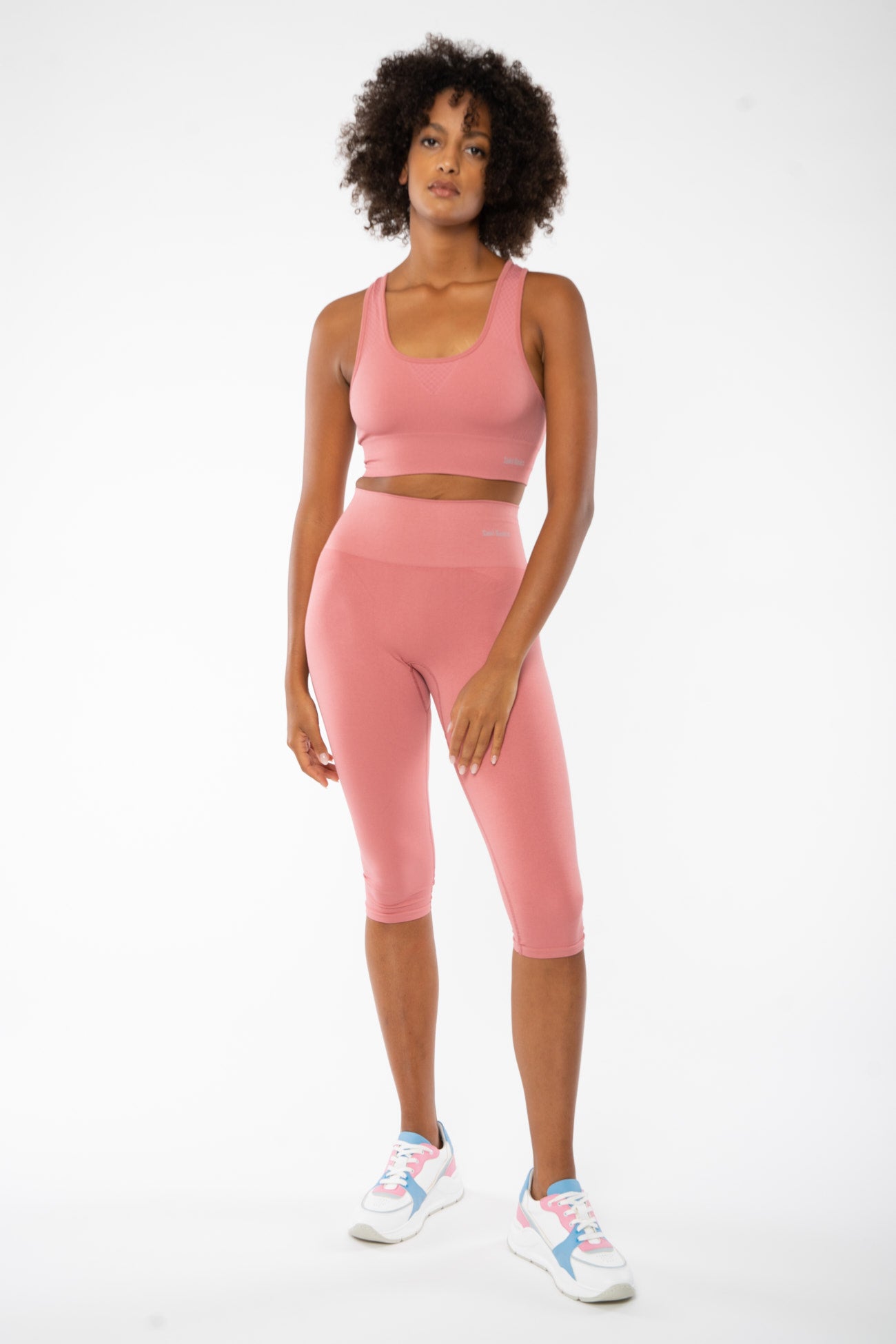 W-WT15-Active-Short-Sport-Top-aus-Recyceltem-Polyester-Fair-Trade-Kleidung-Online-Shop-SURENG-Dusty-Rose-Vorne
