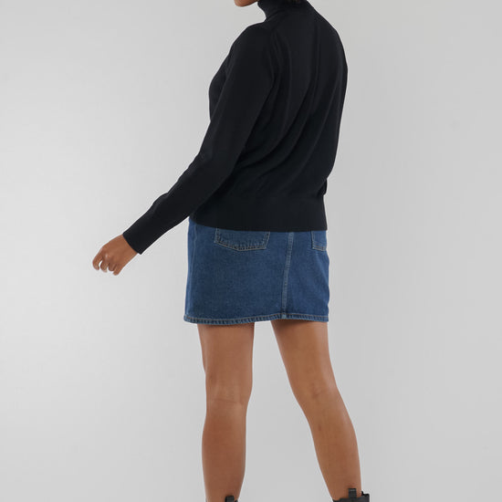 W-mw-112-301-MAYURA-Feinstrick-Rollkragen-pullover-aus-Bio-Baumwolle-Oeko-Onlineshop-Frauen-METERIA-Schwarz-Hinten