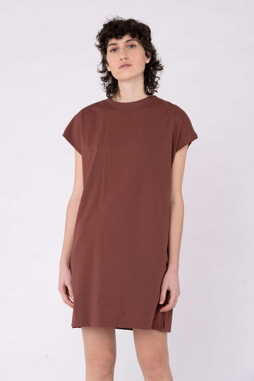 W-mw-121-500-SUNEA-T-Shirt-Kleid-aus-Bio-Baumwolle-Faire-Siegel-Kleidung-TOLSEPU-Mahogany-Vorne2