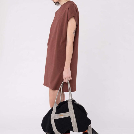 W-mw-121-500-SUNEA-T-Shirt-Kleid-aus-Bio-Baumwolle-Faire-Siegel-Kleidung-TOLSEPU-Mahogany-Vorne5