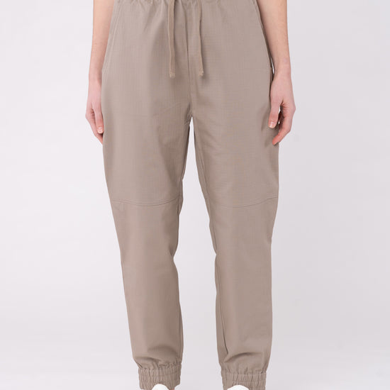 W-mw-arite-ARITE-Hose-aus-Bio-Baumwolle-Fairtrade-Shirts-LEGME-Taupe-Vorne4