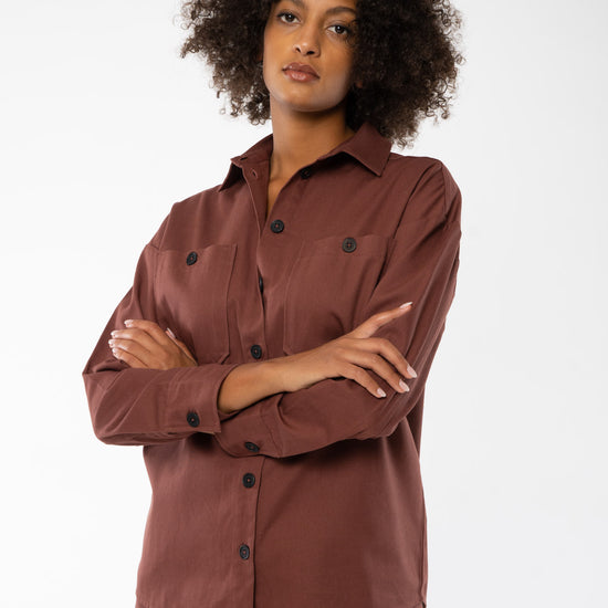 W-mw-esha-ma-ESHA-Hemden-aus-Bio-Baumwolle-Gruene-Mode-Online-Shop-GENUSA-Mahogany-Vorne2