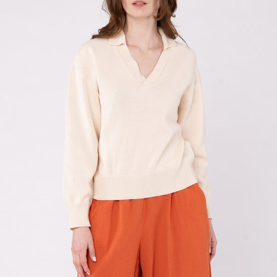 W-mw-veda-VEDA-Polo-Strickpullover-aus-Bio-Baumwolle-Fair-Trade-T-Shirt-TUGGI-Cream-Vorne2