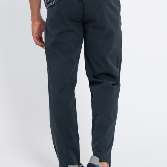organic-Pants-recolution-M121-12-G02_b-studio_03
