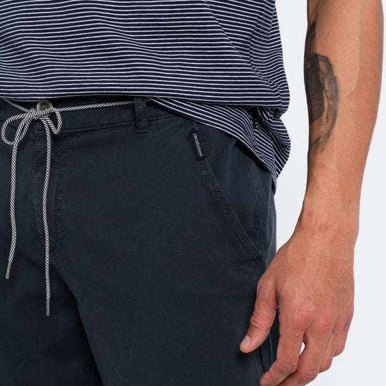 organic-Pants-recolution-M121-12-G02_b-studio_04